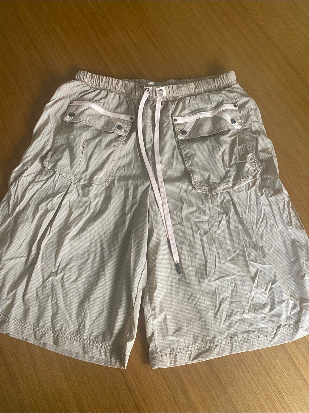 Free People Movement Cream Drawstring Ripstop long Cargo Shorts Capris Large